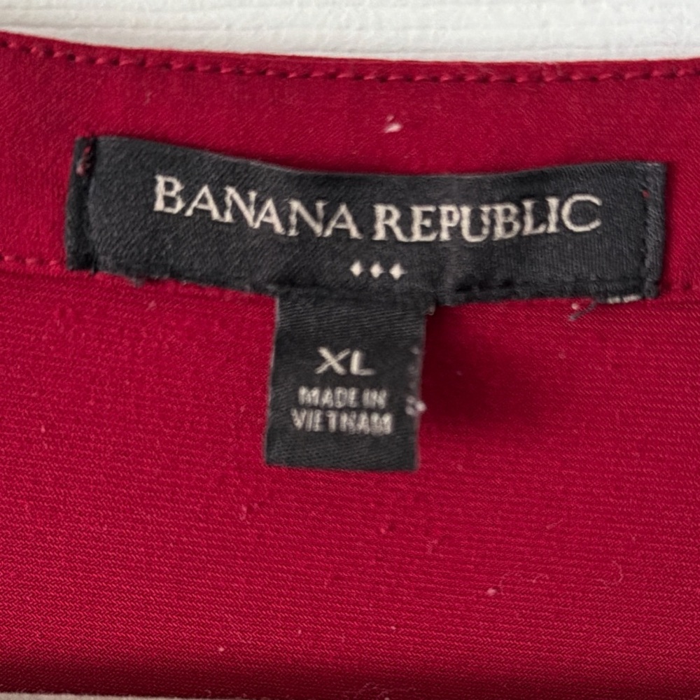 Banana Republic Deep Red Blouse - Picture 2 of 2